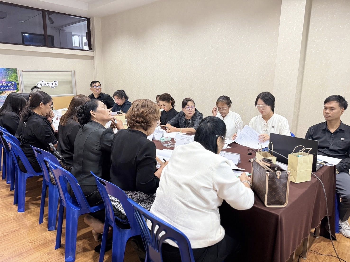 พช.สอยดาว ร่วมประชุมคณะทำงานขับเคลื่อนกองทุนพัฒนาบทบาทสตรีจังหวัดจันทบุรี ครั้งที่ 3/2569