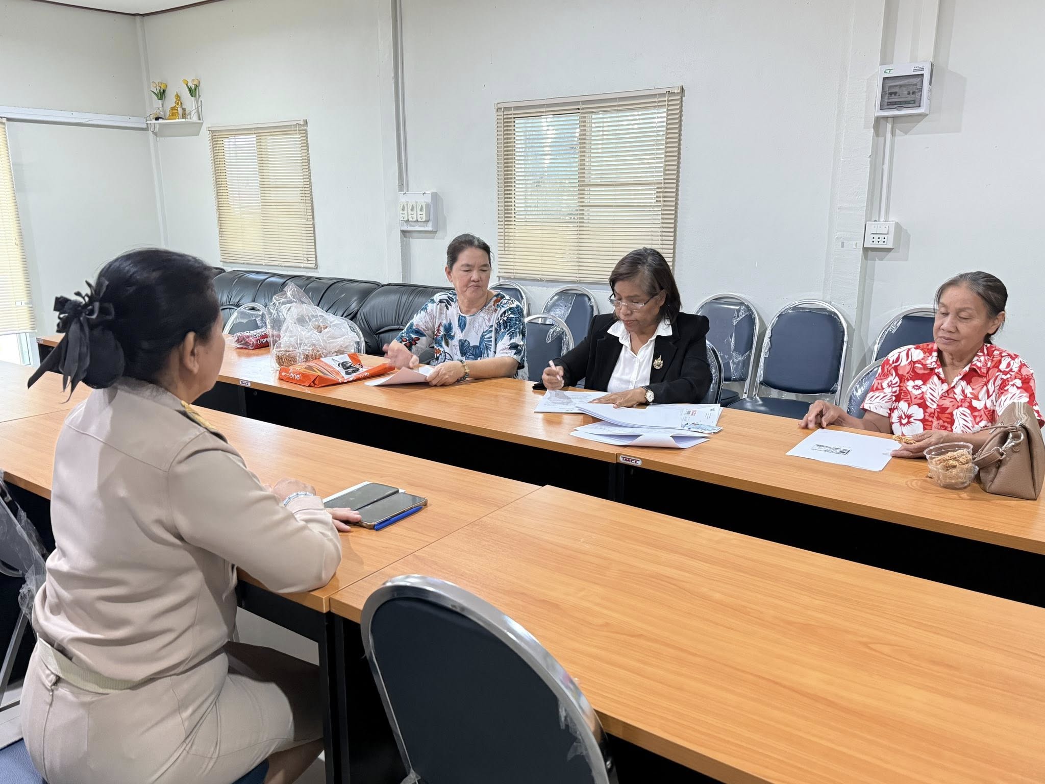 พช.สอยดาว ดำเนินการจัดทำสัญญาโครงการประเภทเงินอุดหนุนกองทุนพัฒนาบทบาทสตรี ประจำปีงบประมาณ 2569