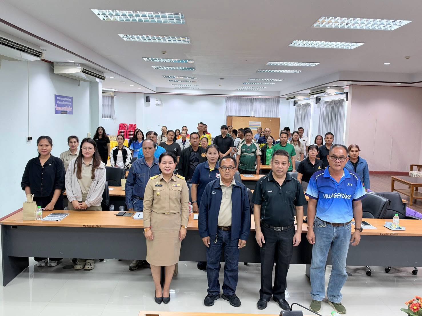 สพอ.สอยดาว ร่วมกับเครือข่ายกองทุนหมู่บ้านและชุมชนเมือง อำเภอสอยดาว จัดประชุมชี้แจงแนวทางการการสำรวจความต้องการแหล่งน้ำเพื่อการเกษตร