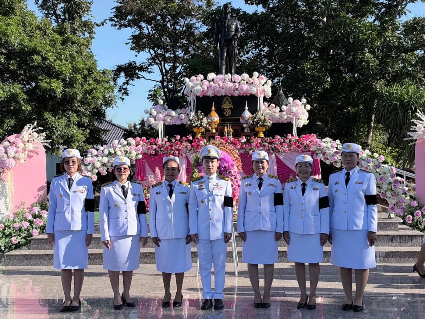 พช.สอยดาว ร่วมกิจกรรมน้อมรำลึกเนื่องในวันคล้ายวันสวรรคตพระบาทสมเด็จพระจุลจอมเกล้าเจ้าอยู่หัว "วันปิยมหาราช" 