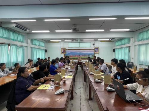 พช.สอยดาว จัดประชาคมคัดเลือกผู้นำอาสาพัฒนาชุมชน (ผู้นำ อช.) ตำบลทรายขาว เสริมสร้างเครือข่ายการพัฒนาชุมชนเข้มแข็ง